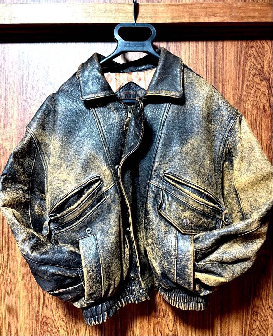 雰囲気抜群‼️羊本革短丈ライダースジャケット　革ジャン　レザージャケット