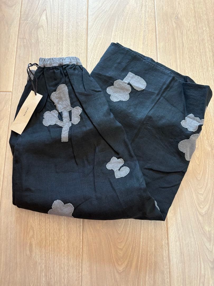 新品未使用 pot and tea 踊る花のスカート