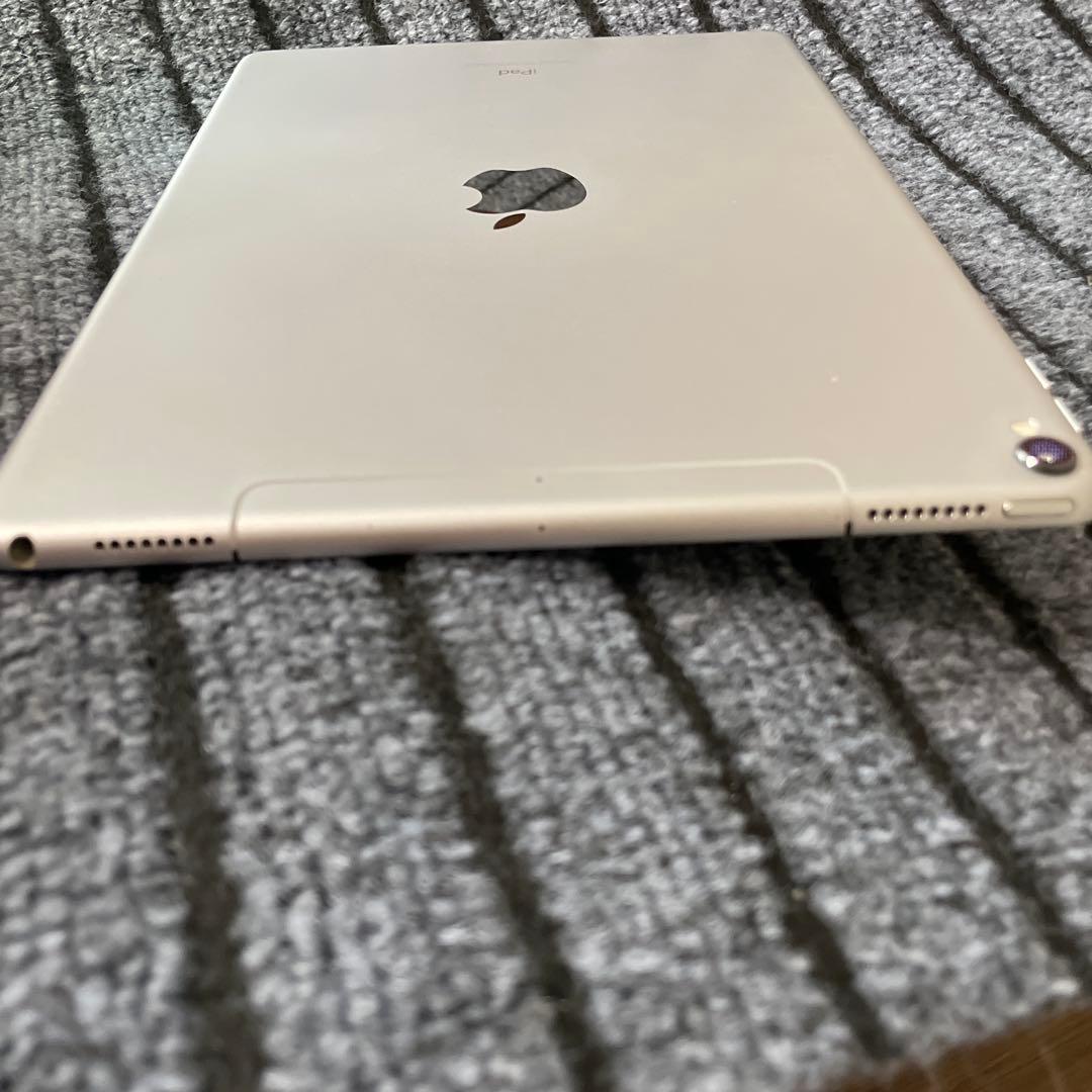 213 iPad Pro10.5 64GB SIMフリー　グレイ