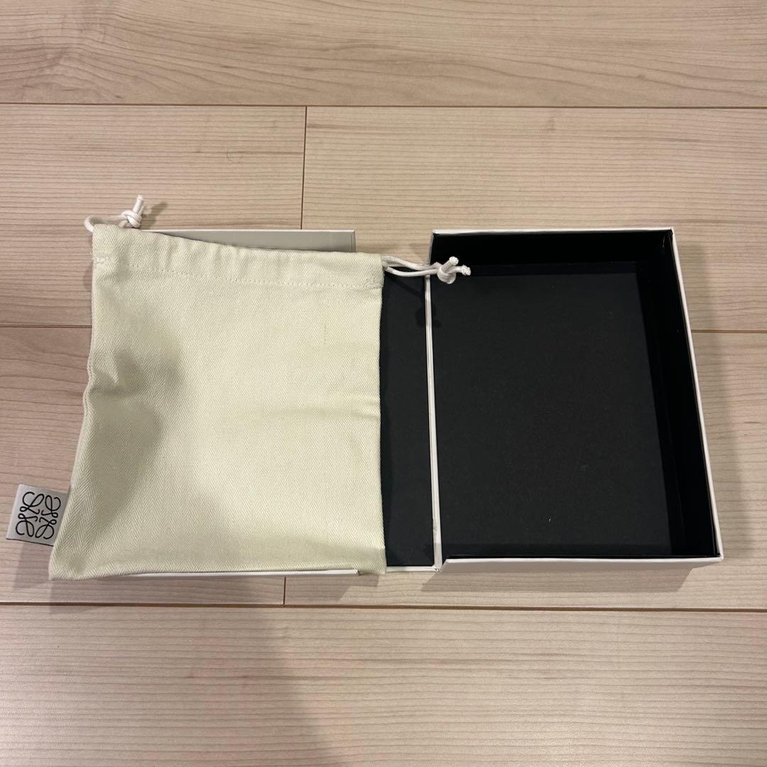 値下げ！LOEWE ブラウン 三つ折り財布　箱保存袋付き