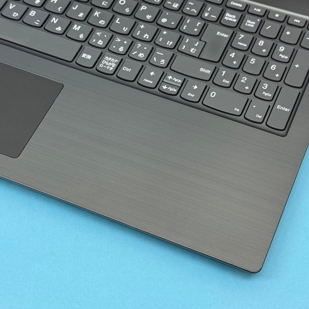 023 美品 15.6型 Lenovo V330 i7 第8世代 office