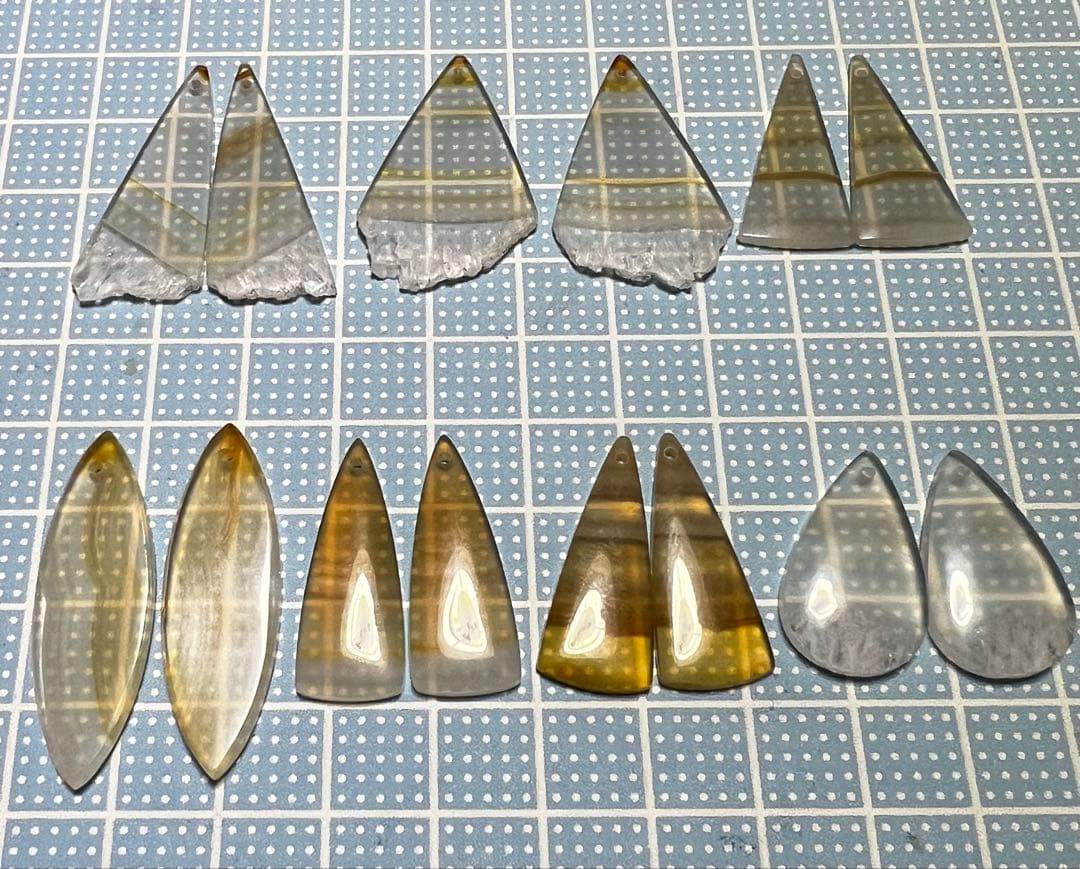 アイリスアゲート　数種類　14kgfピアス