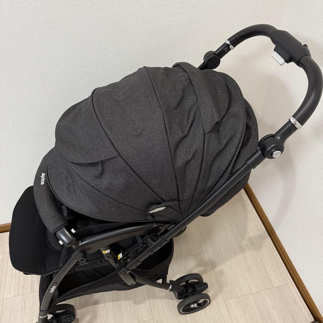 【美品】2023年製 アップリカ ラクーナクッションフリー プラスAB