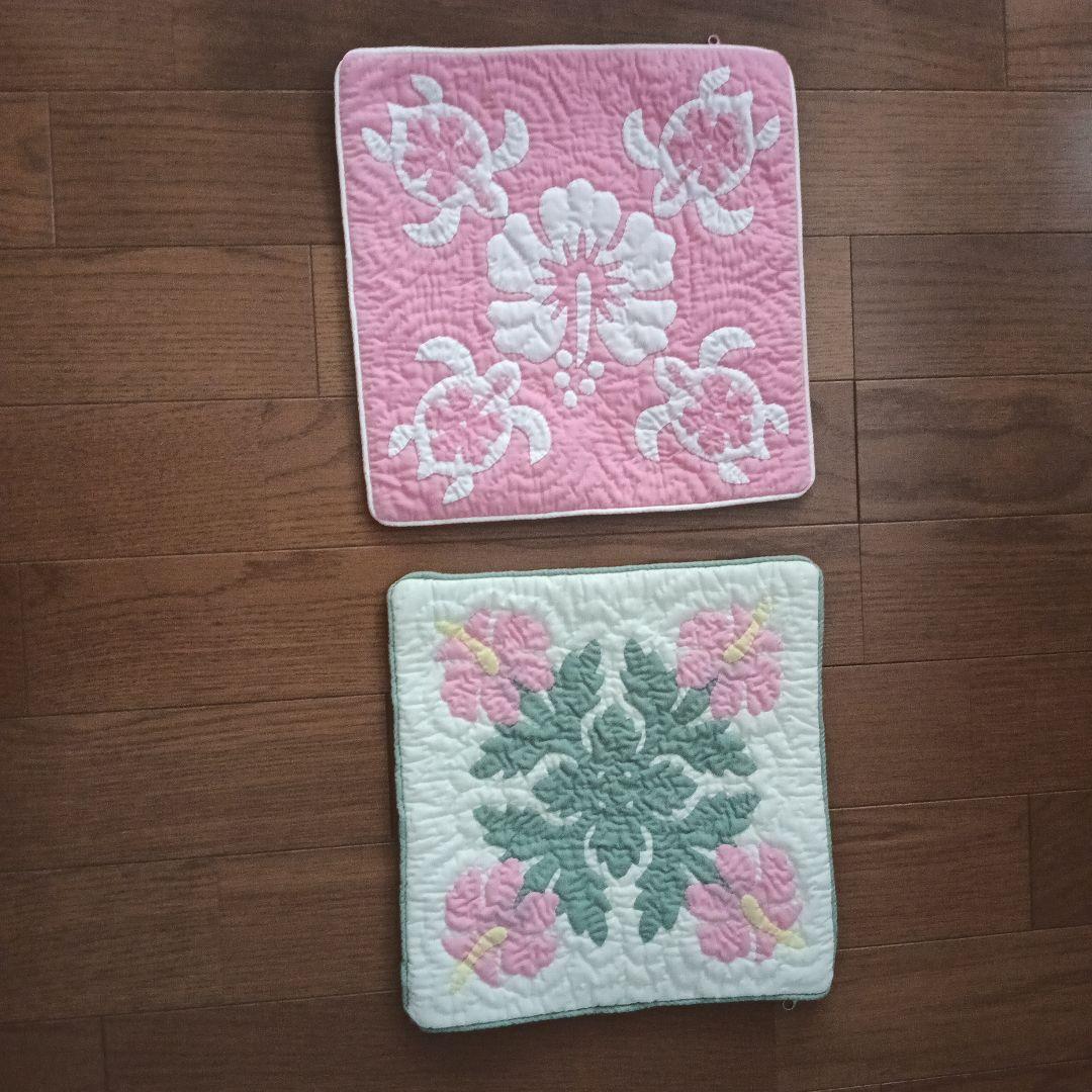 ハワイアンキルトキルティングクッションカバー ピンクとホワイト