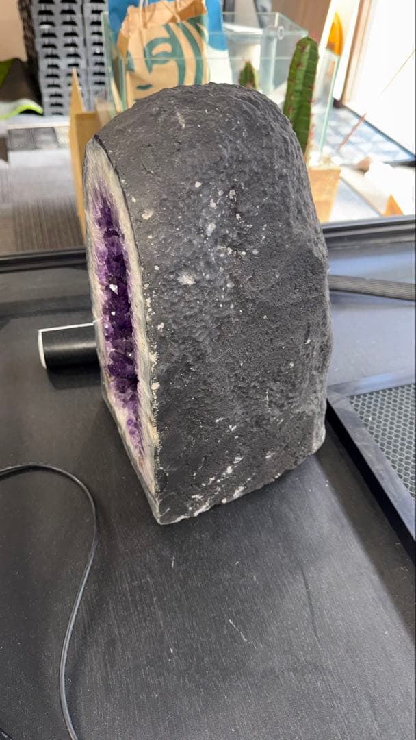 アメジストドーム 約35cm 約20kg 濃紫 原石 ジオード パワーストーン