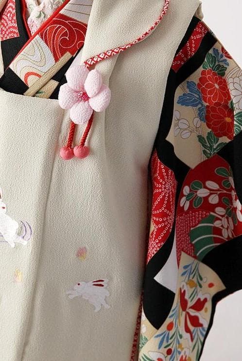 七五三　女の子　３歳　着物　被布　黒　古典