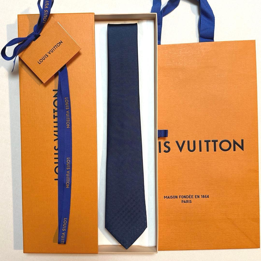 とも出品です。　　ルイ ヴィトン モノグラムグラディエント 新品 未使用