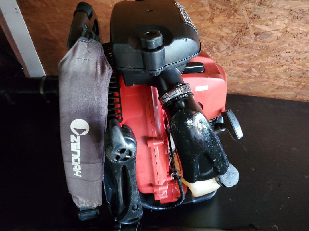 プロ仕様 ゼノア ブロワー EBZ7500 即戦力