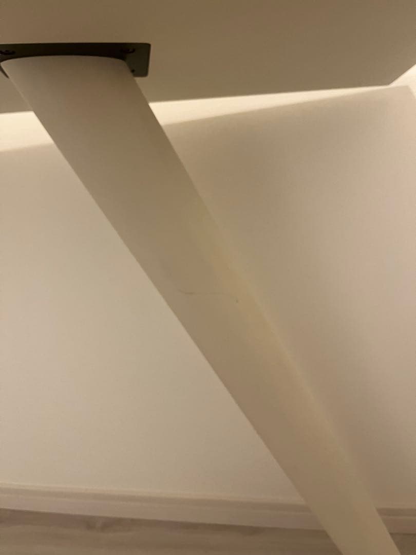 【美品】エルヴェ ダイニングテーブル ホワイト （W1200× H720）