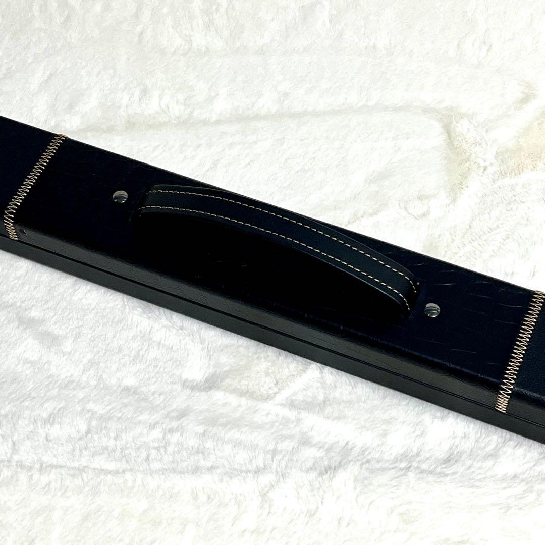 【美品】ビリヤードキュー ハードケース付き PREDETOR プレデター刺繍