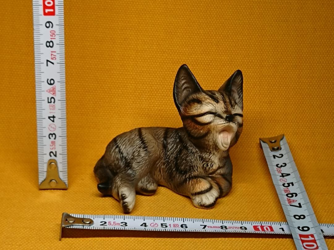 ネコ　猫　陶器　イタリア　オブジェ　置物　インテリア　工芸品　美術品　A2718