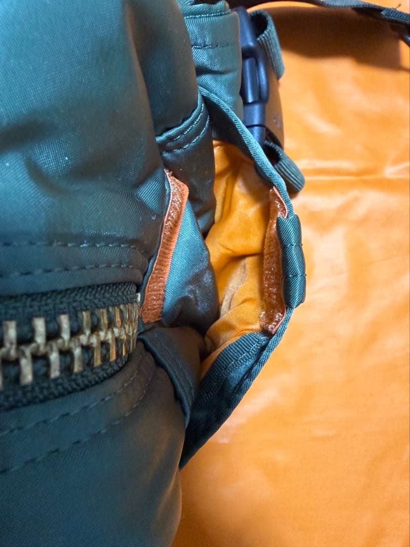 極美品　現行　porterタンカー ウエストバッグ セージグリーン