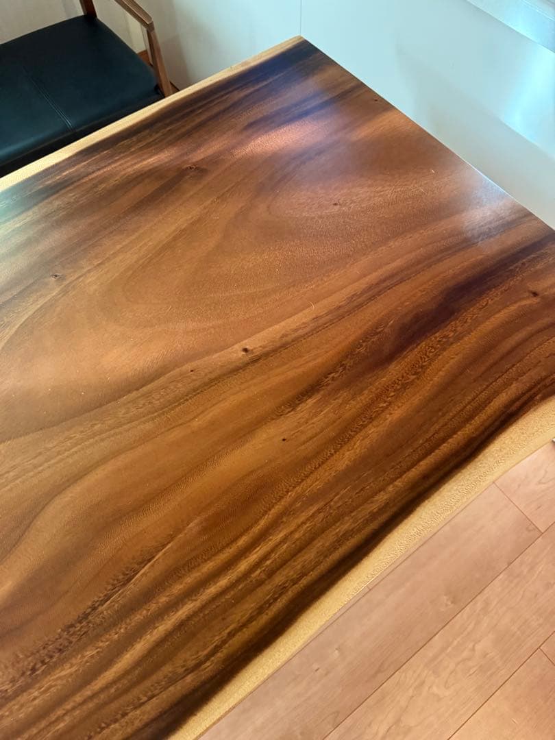 ruchiha⭐︎　ウォールナット材 ダイニングテーブル ほしの家具処