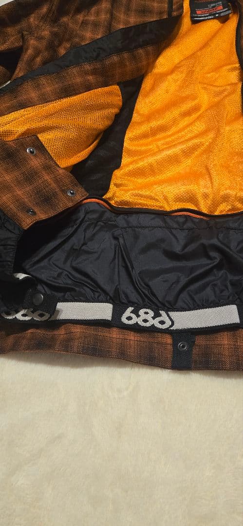 スノボー ウェアー686 ベスト付き 美品