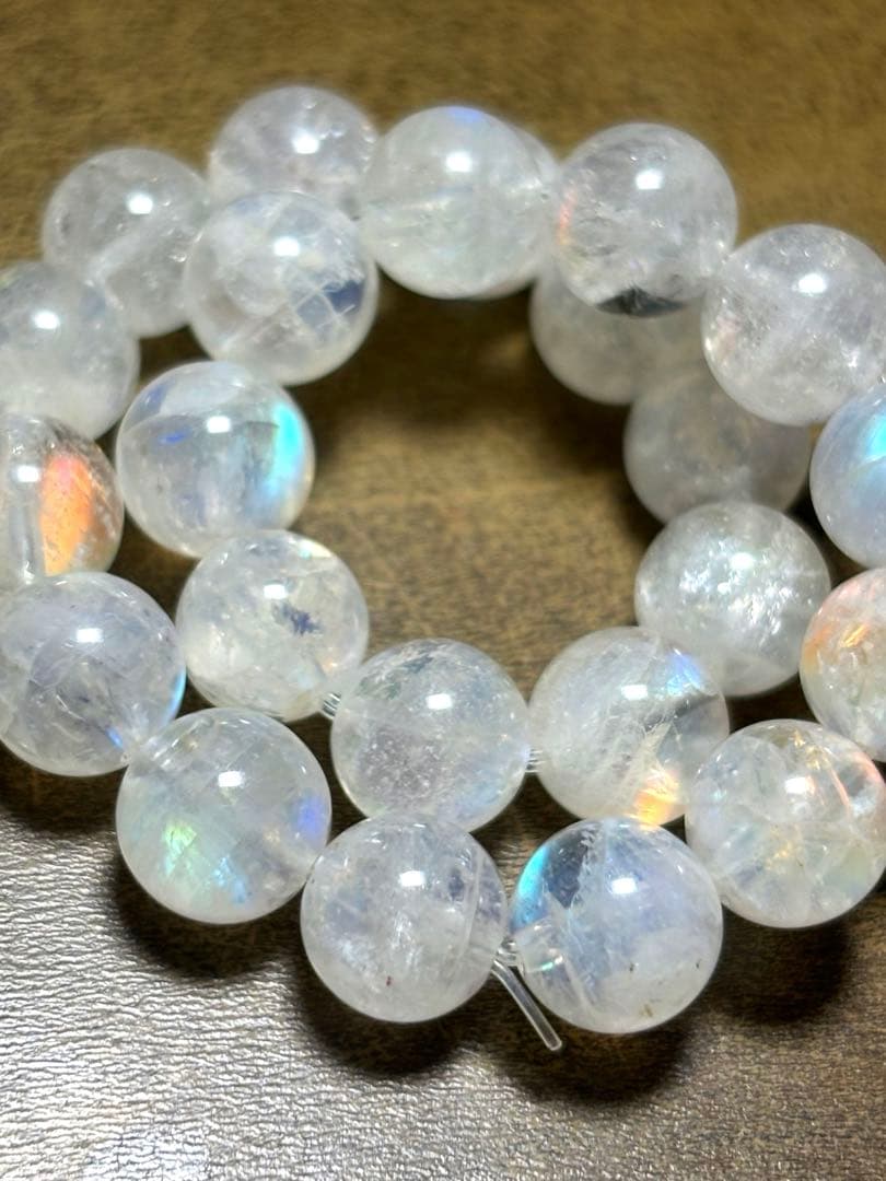マダガスカル産　レインボームーンストーン　ブレスレット8.1〜8.3㎜（新品）