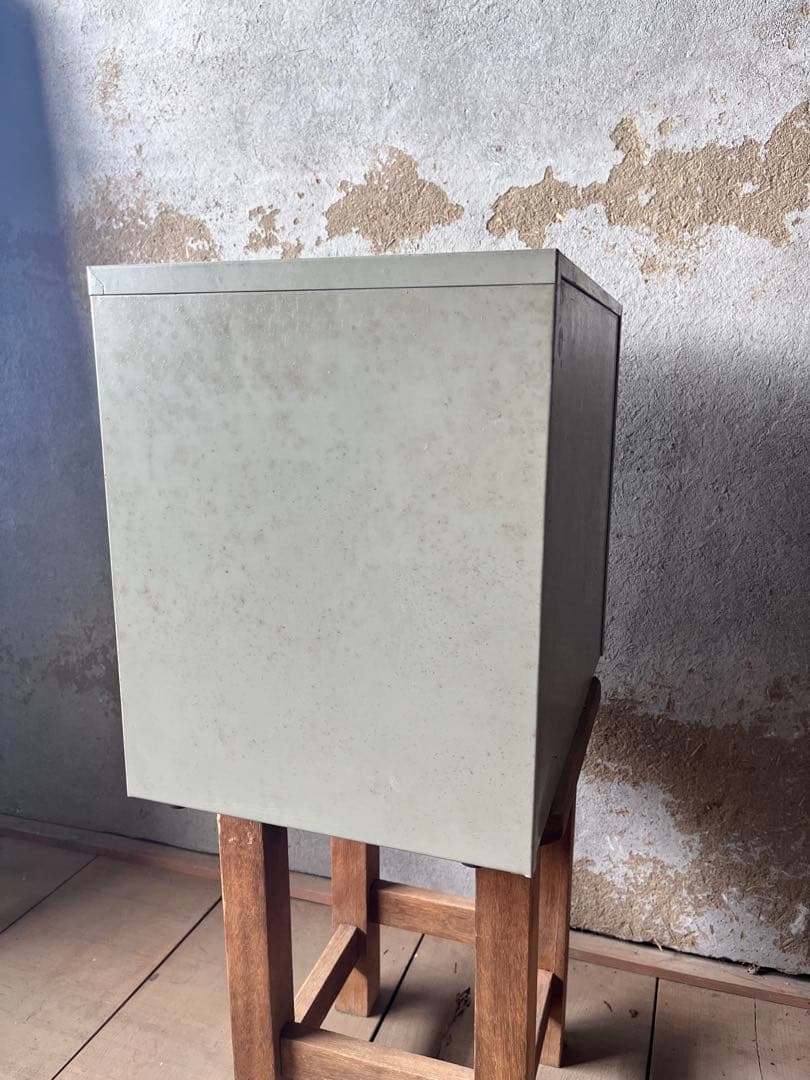 スチール製 10段引き出し 書類ケース