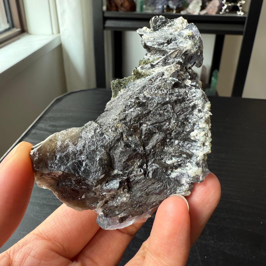 天然石カルサイト&ウォルフラマイト共生のフローライト原石NO.062313