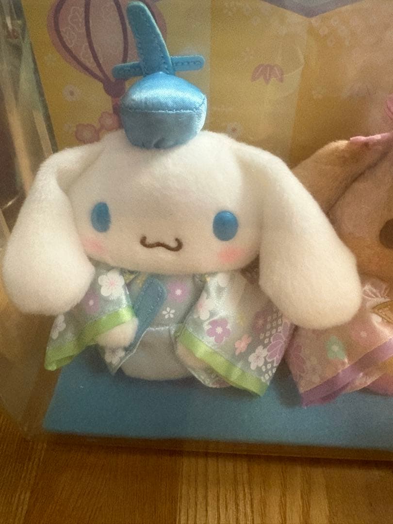 【レア】シナモロール　ぬいぐるみ　雛人形