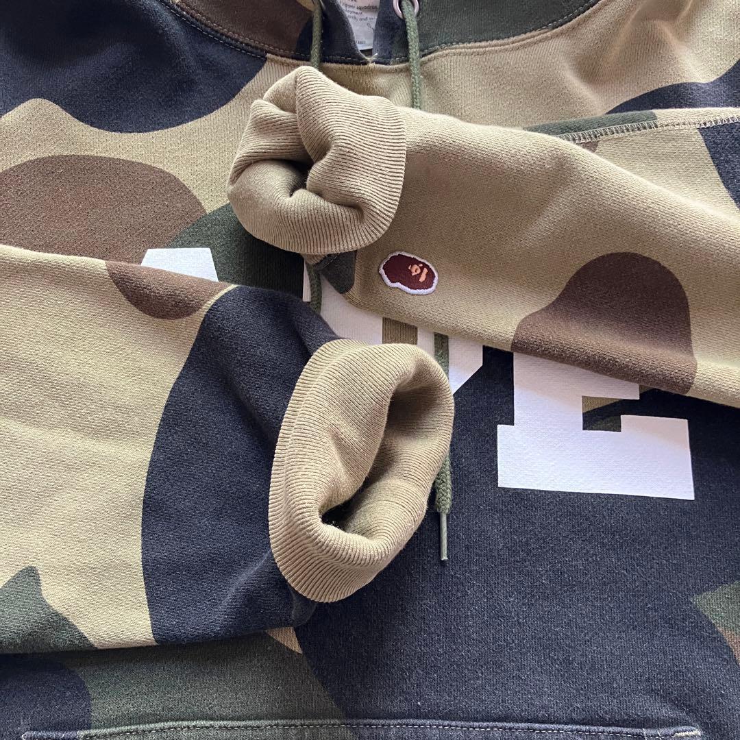 【美品】A BATHING APE 迷彩カモ パーカー L 日本製 APEロゴ