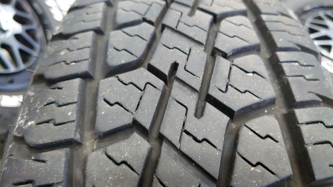 ナイトロパワー☆スティンガーM29☆モンスタタイヤ225/65R17☆中古品☆