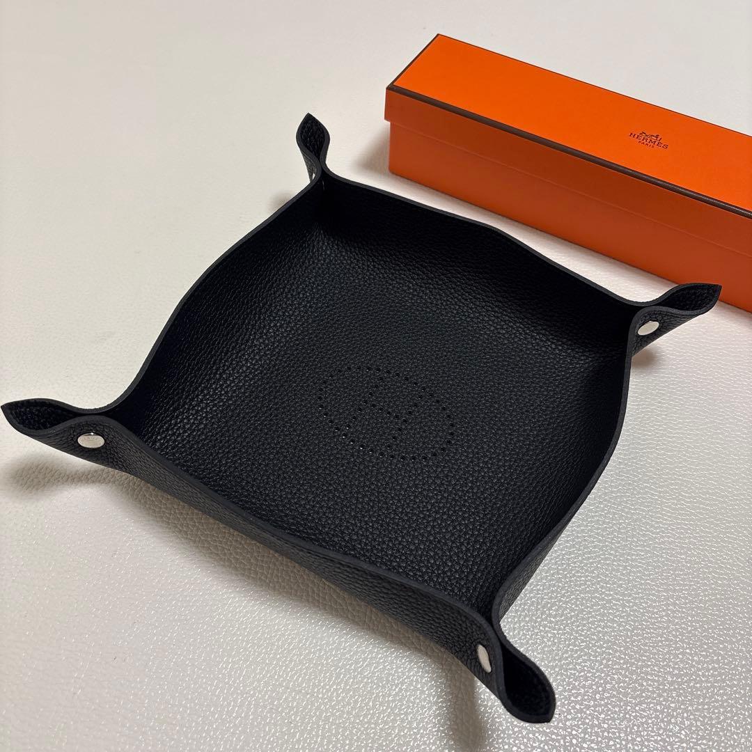 HERMES エルメス レザー トレイ