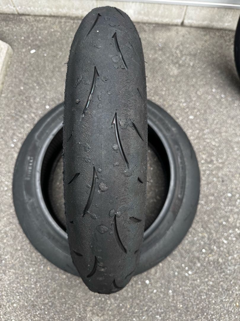 ダンロップ　D212 120/70/ZR17