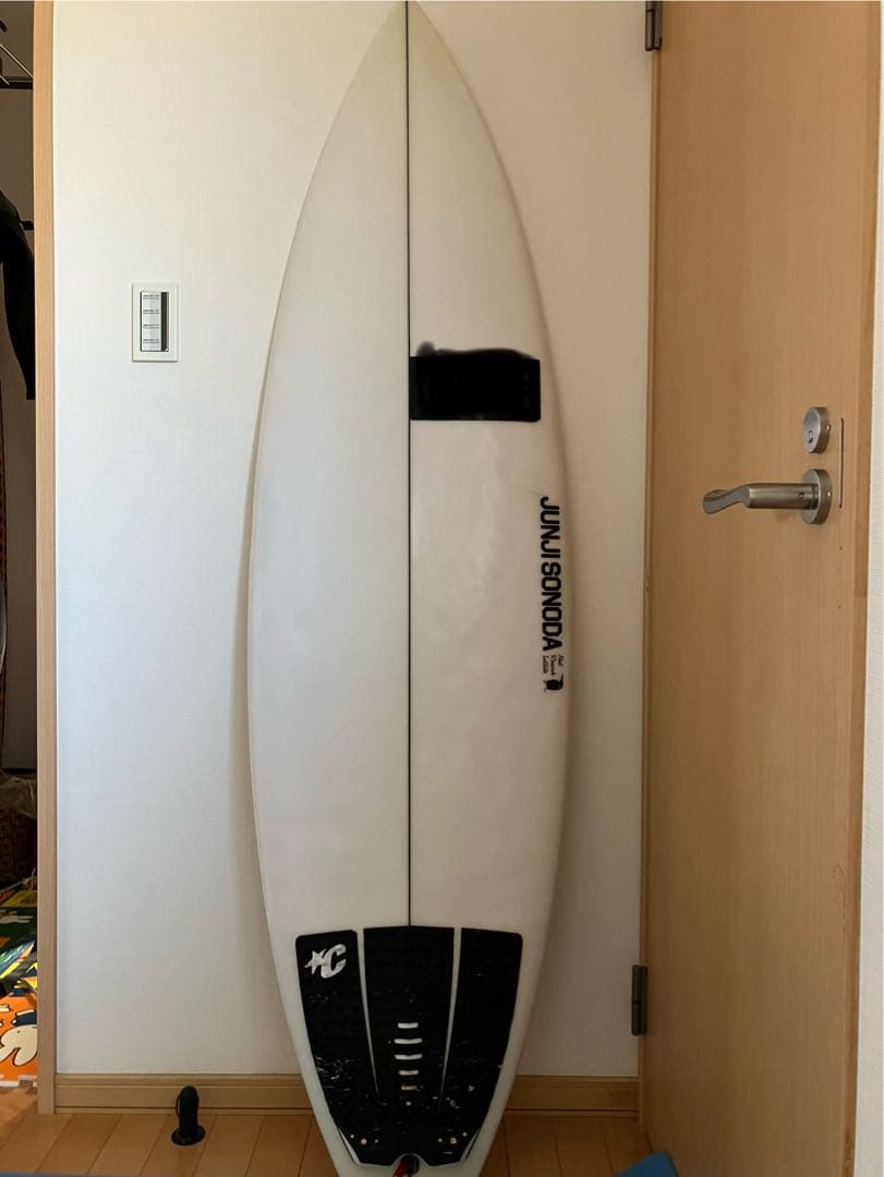 ジュンジソノダサーフボード　ショッカー5’9\