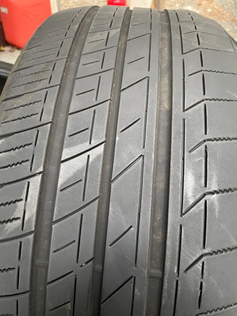 【即購入希望‼️】245/40r20 TOYO TRANPATH LuII21年製