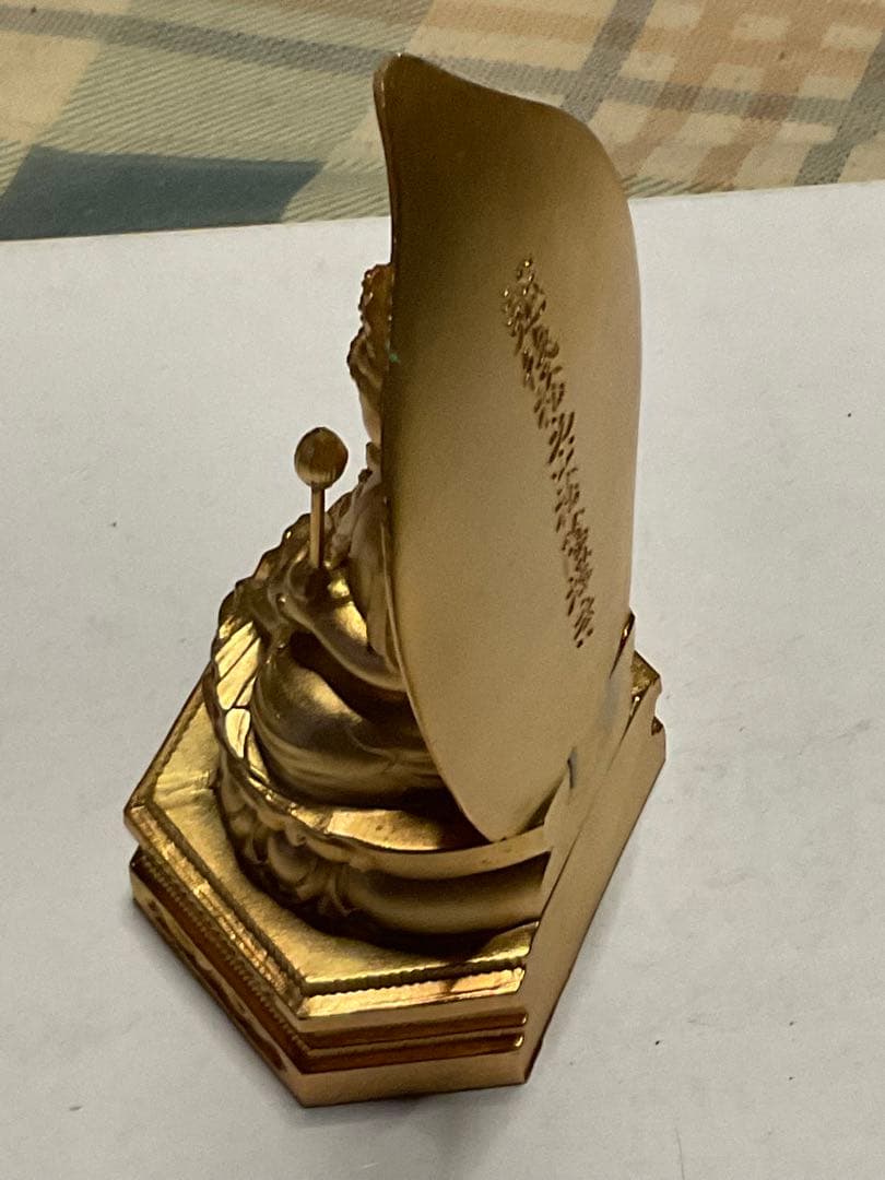 金属製／越後　松之山・松陰禅寺の普賢菩薩座像。【手元に地蔵菩薩を持っている物】。