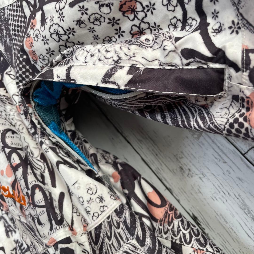 【入手困難】ボルコム スノー ウェア ジャケット プリント総柄 メンズ 和柄 L