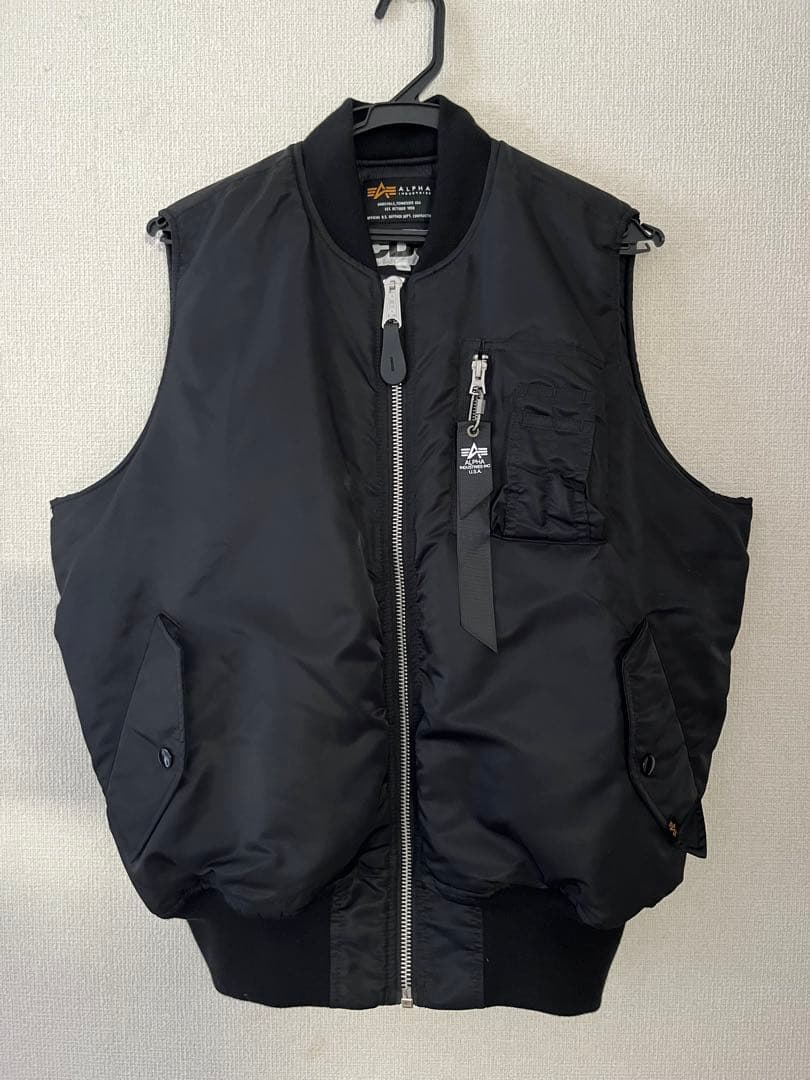 ジャケット・アウター 25aw CDG xALPHA INDUSTRIES MA-1 VEST S
