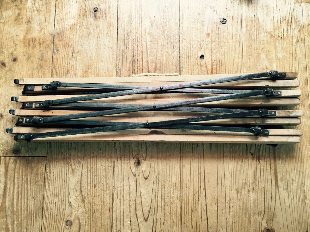 ☆【入手困難】ブルガリア軍 フォールディング ベッド ・折りたたみコット