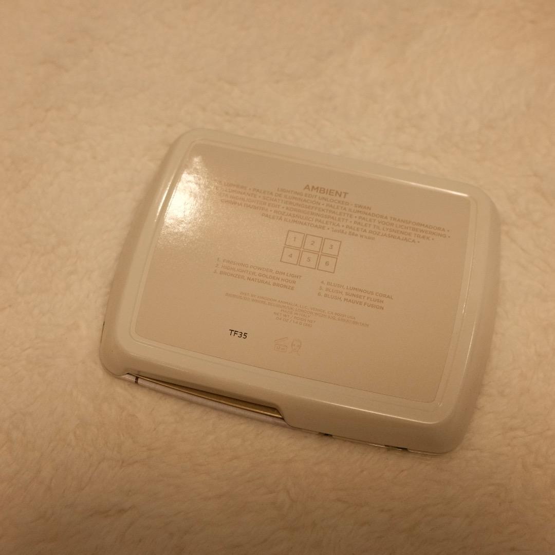 Hourglass Ambient Lighting palette【SWAN】