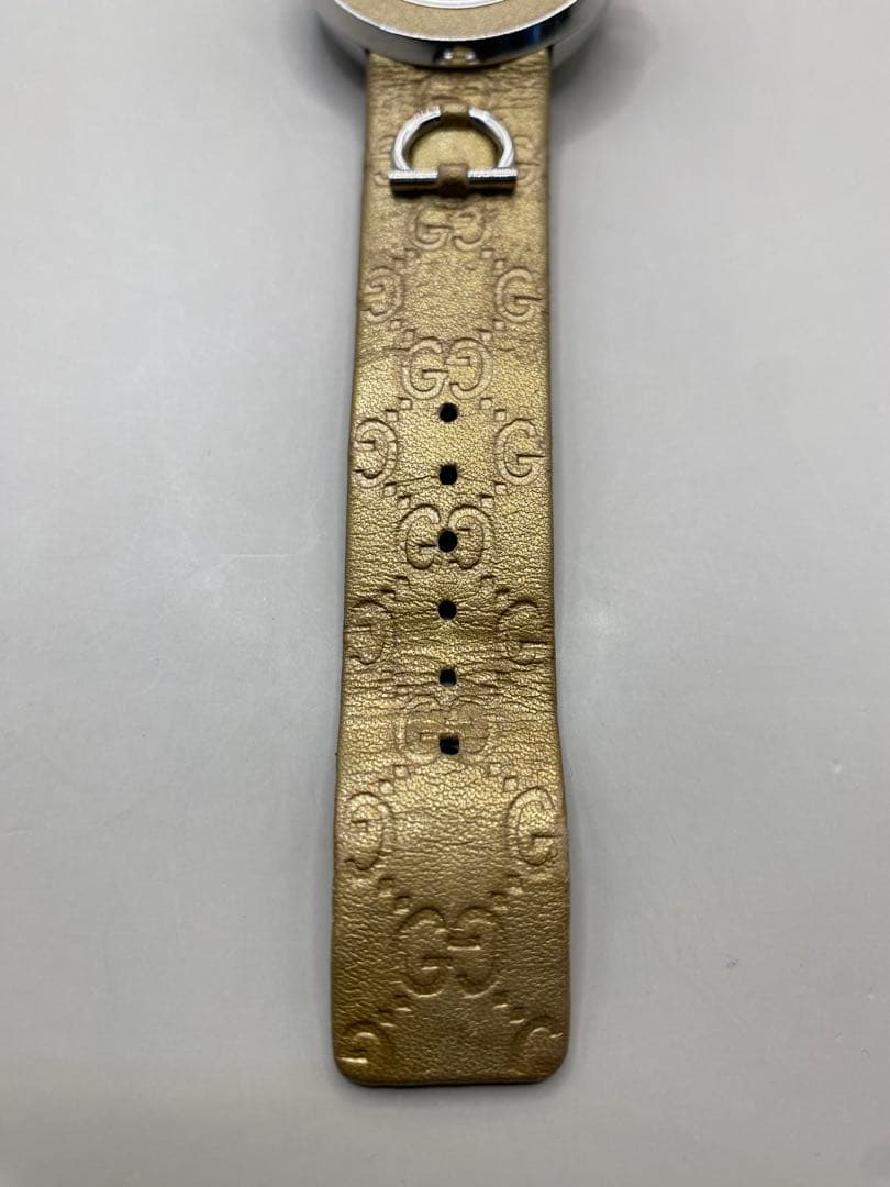 GUCCI ゴールドレザー 129.4 レディース腕時計