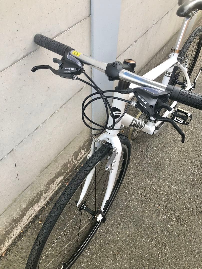 【超美品】GIANT ESCAPE R3 24速　クロスバイク　CT465mm