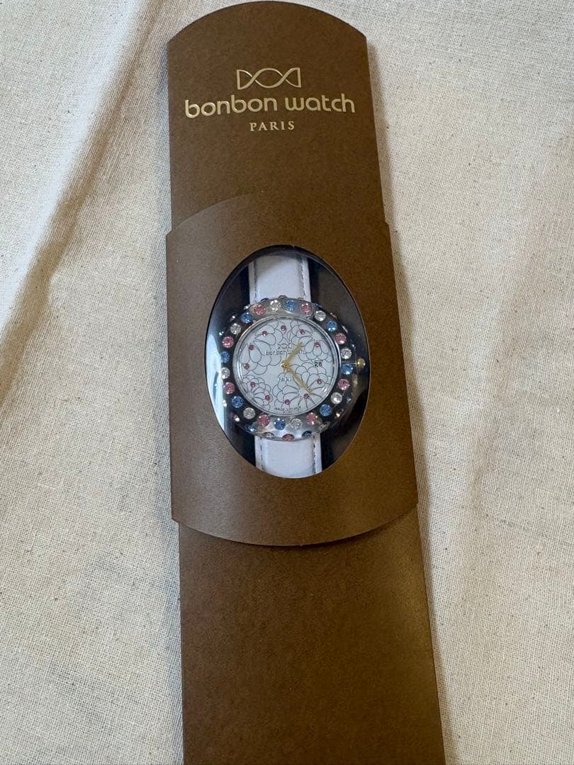 極美品⭐︎bonbon watch レインボーカメリア白蝶貝白ベルト/替ベルト付き