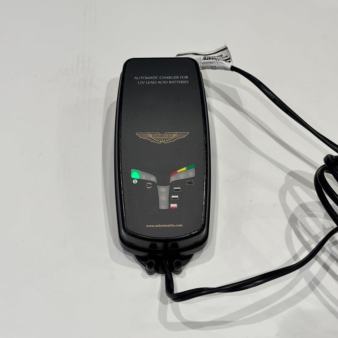 アストンマーティン 12V 純正バッテリーチャージャー 充電器 コンディショナー