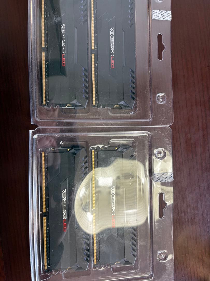 メモリ ddr4 16gb×4 64gb