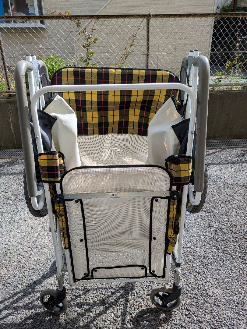 チャイルドエアバス　大型ベビーカー