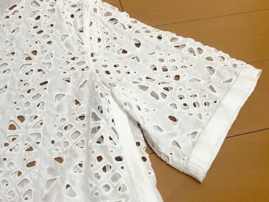 トゥモローランド　トライアングル　カットワークレース　ブラウス　トップス