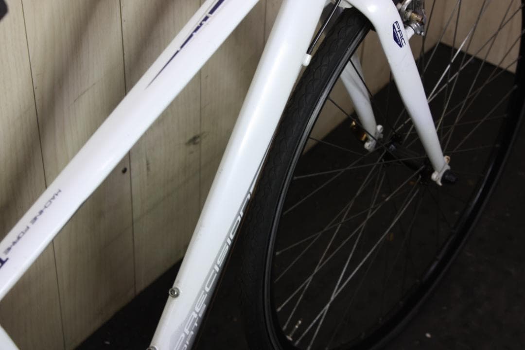 PRECISION SPORT アルミ 24速 430mm 白クロスバイク