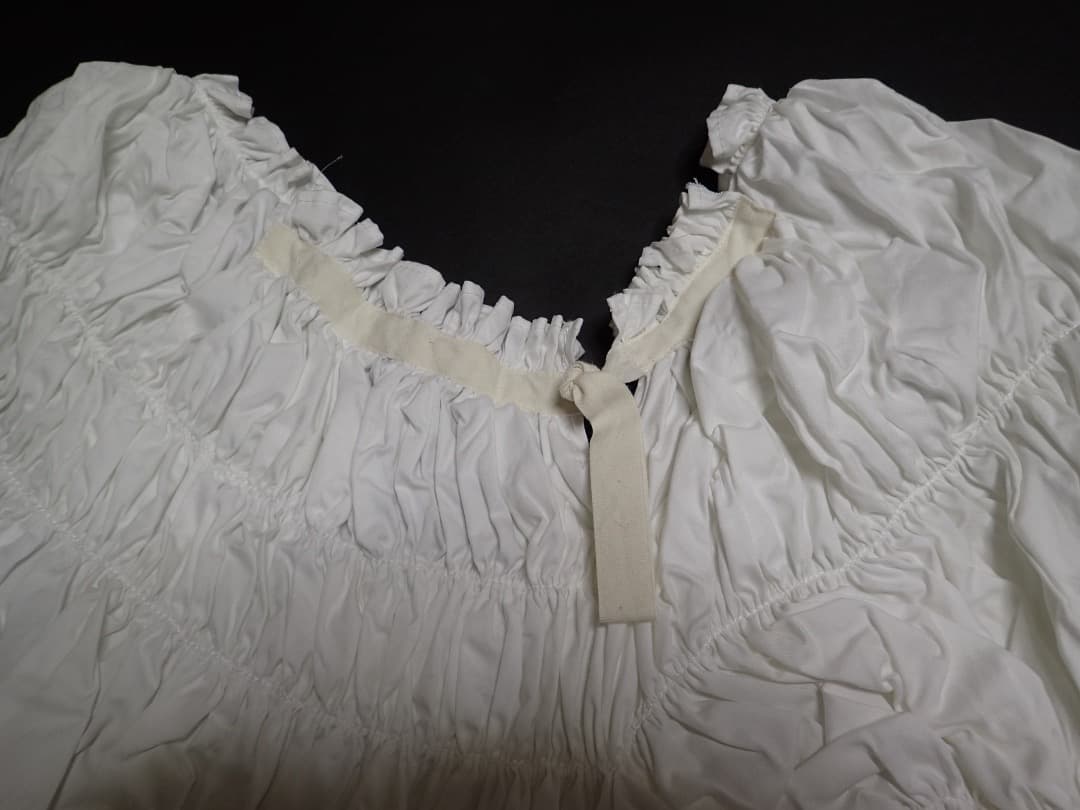 tricot COMME des GARCONS フリル付きホワイトシャツ 半袖