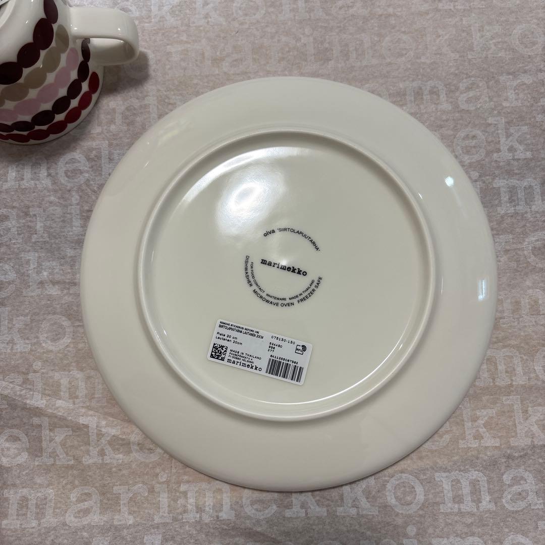 新品　マリメッコ　シールトラプータルハ　食器セット