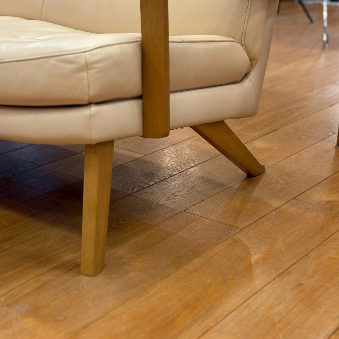 カリモク レザー 2人掛け ソファ 北欧風