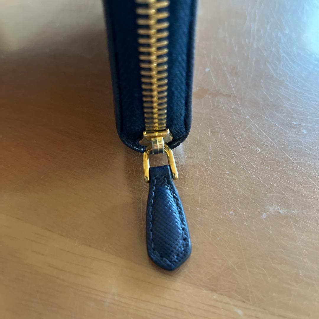 最終値下げ プラダ PRADA  サフィアーノ トライアングル ブルー