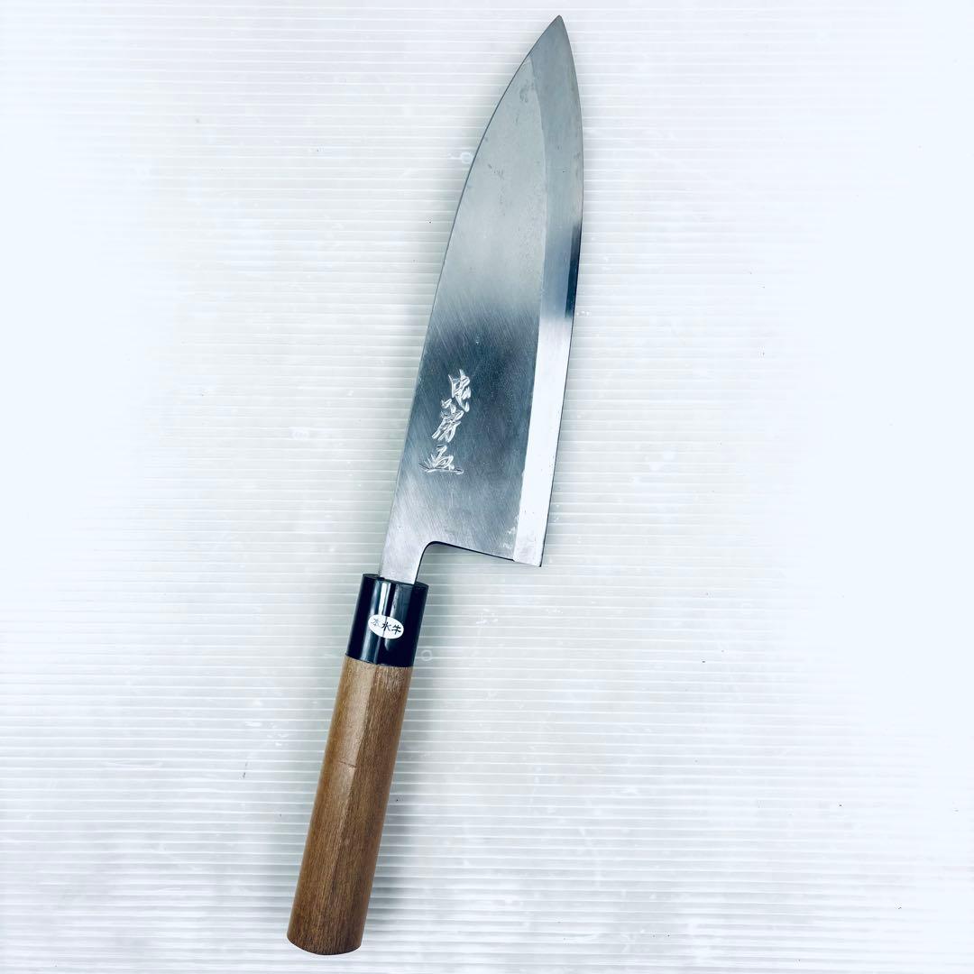 新潟三条　忠房　鋼　出刃包丁　大型　本水牛　刃渡り23cm