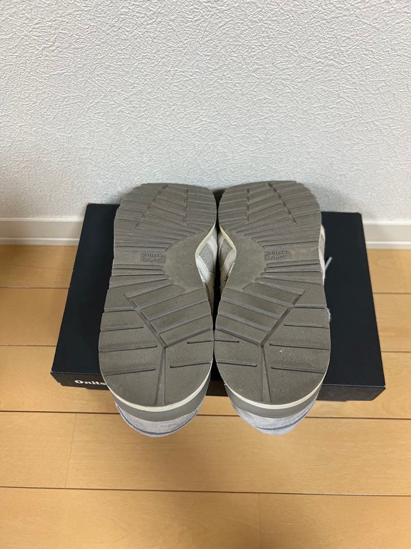 美品Onitsuka Tiger TIGER ALLY タイガーアリー　箱付き