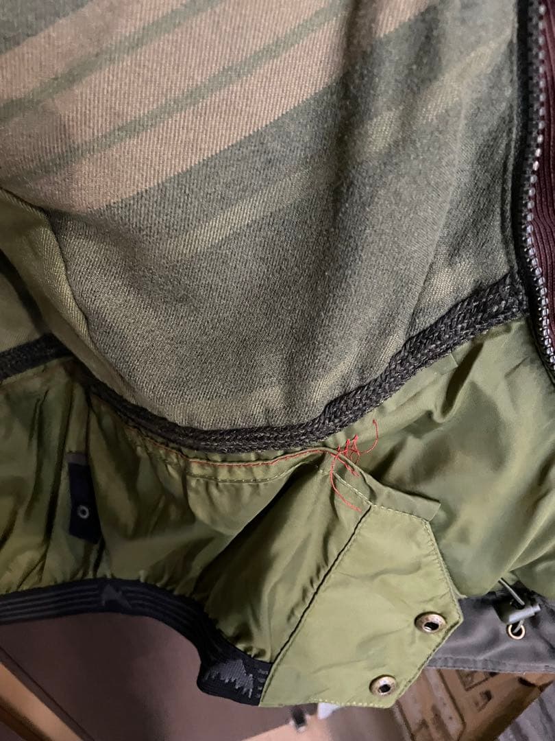 【Burton】スノーボードウェア　ジャケット