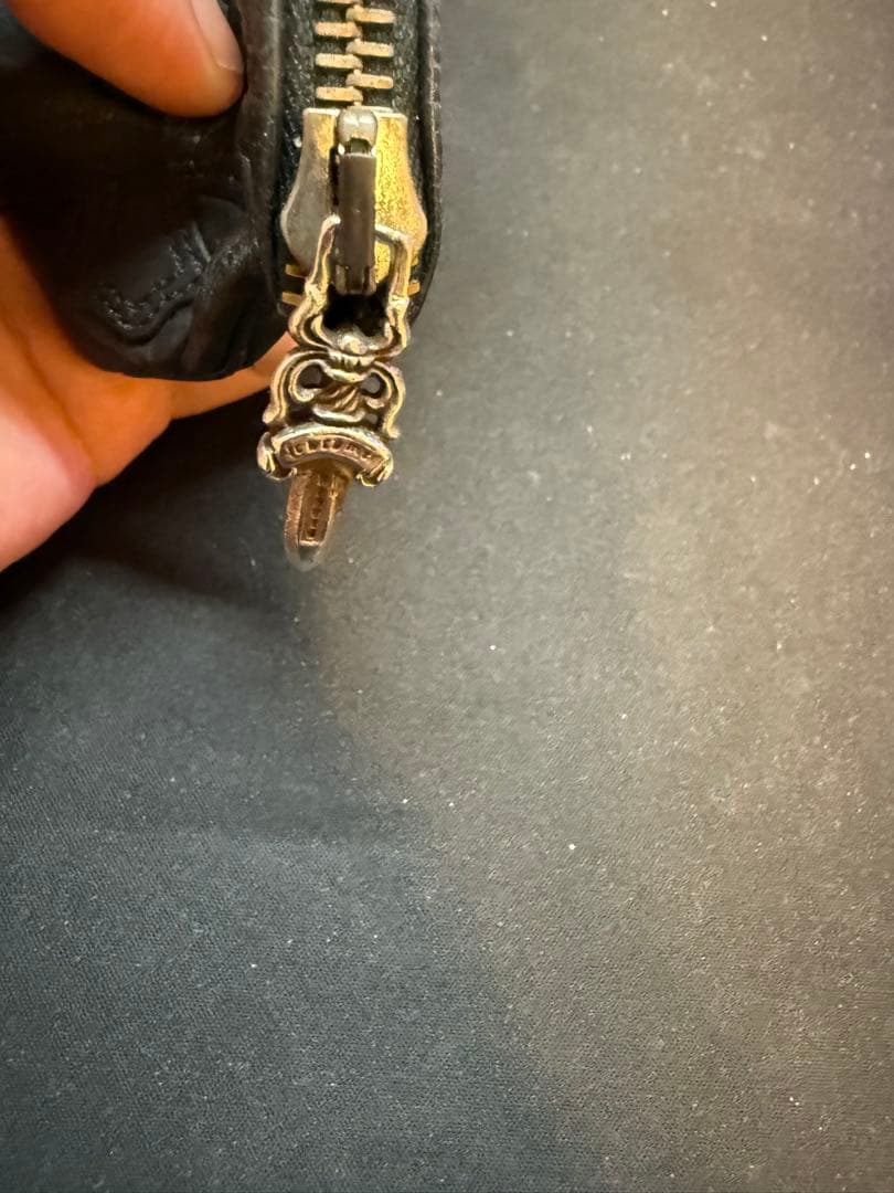 早い者勝ち クロムハーツ 正規品 チェンジパースクロスパッチ ケース