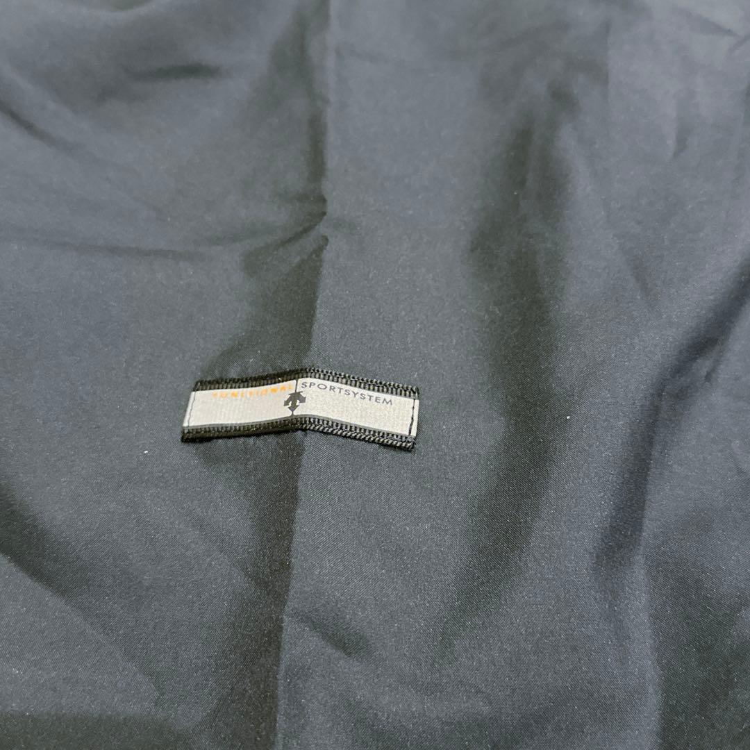 本日発送　新品未使用　デサント メンズ ジャケット　パンツ　セットアップ